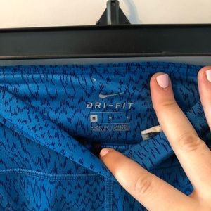 Cropped Nike Dry Fit Leggings